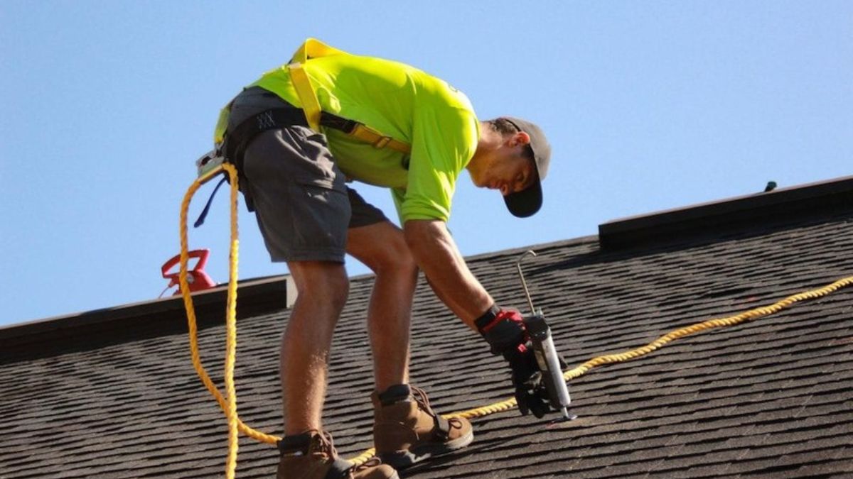 The Ultimate Guide to Patching a Roof